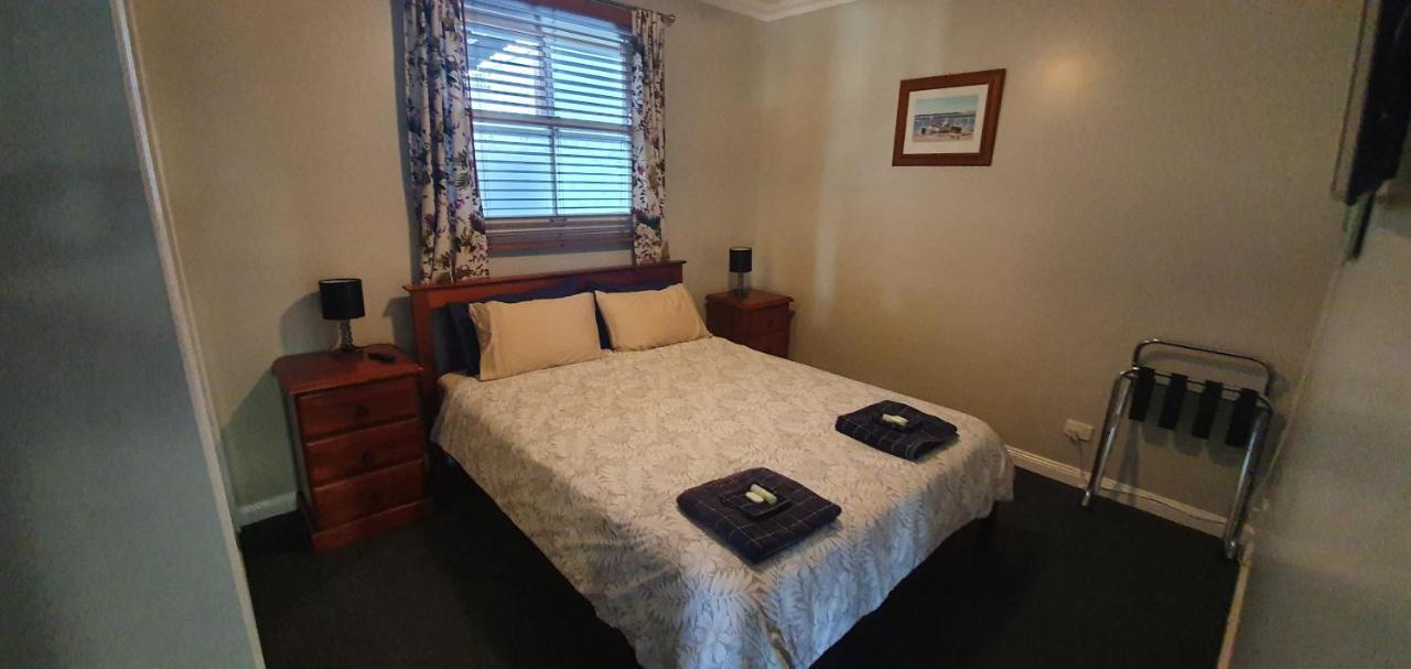 Sustainable B&B By The Bay Brisbane Exteriör bild